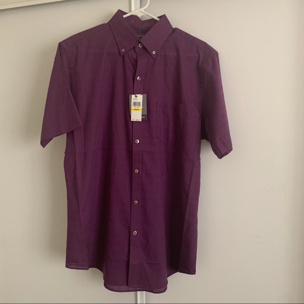 Van Heusen wrinkle free Medium short sleeve shirt